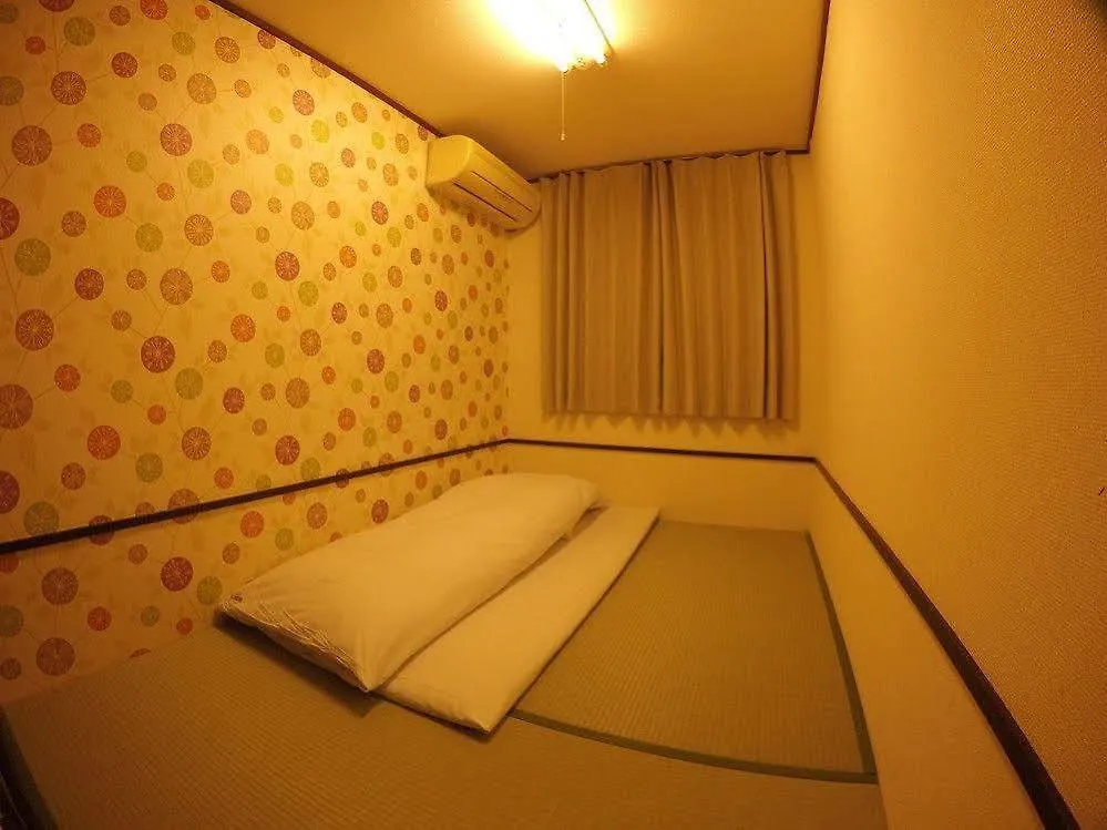Backpackers Hotel Toyo Osaka 0*,  Japón